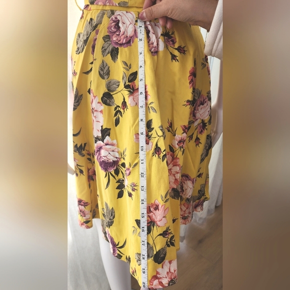 NWT Vintage Flower Yellow Midi Dress! - Picture 9 of 11